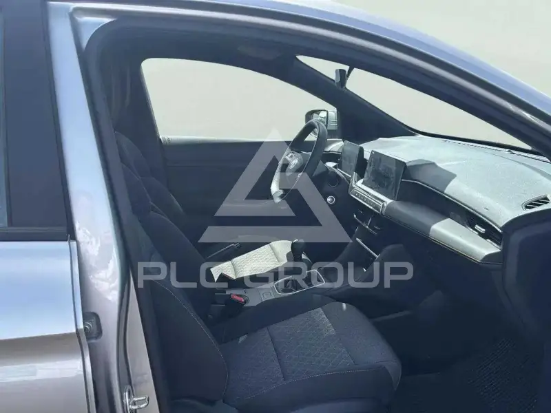 2025 MG MG3