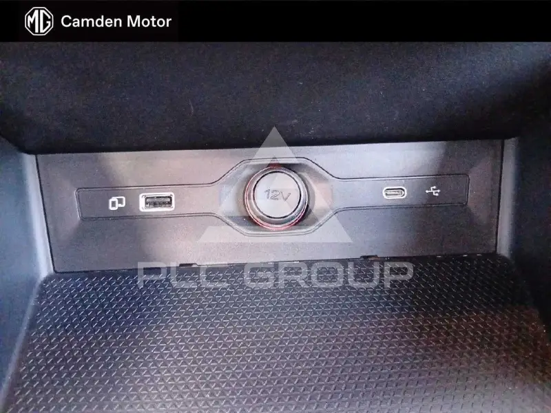 2025 MG MG3