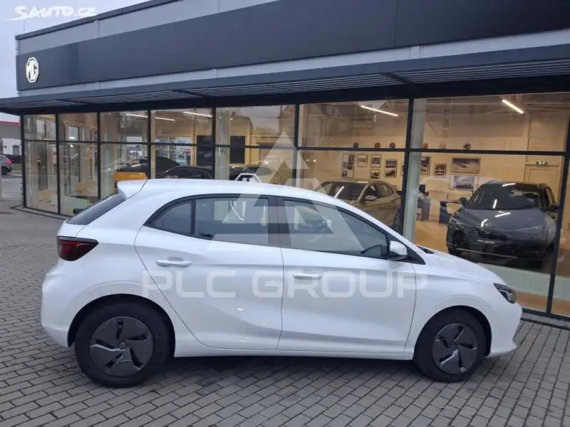 2025 MG MG3
