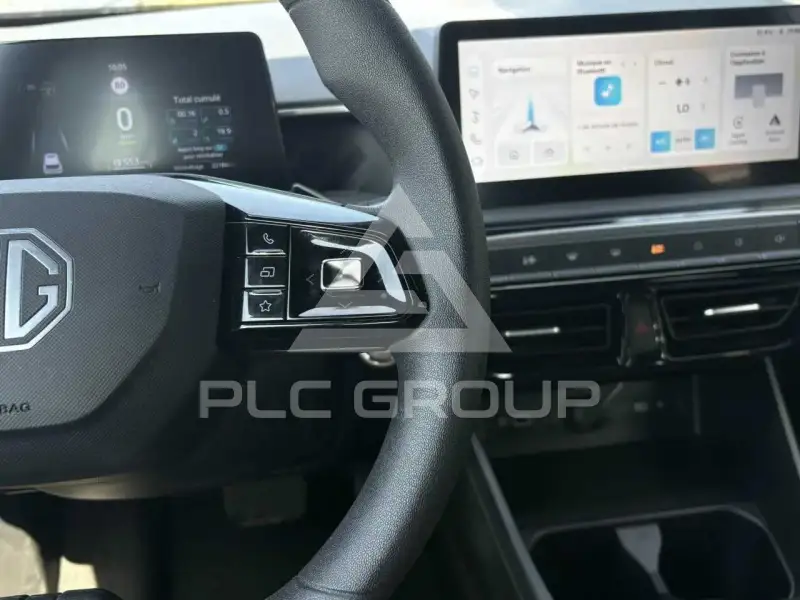 2025 MG MG3