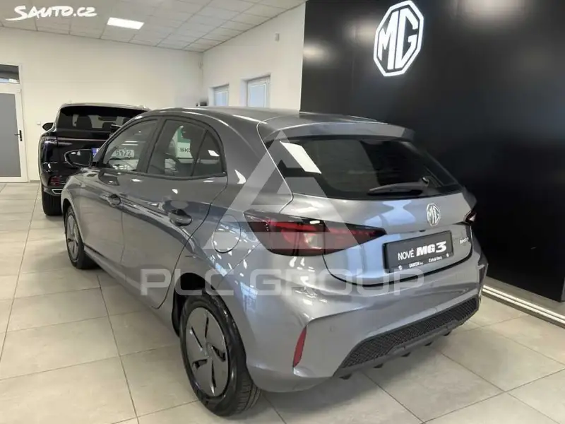 2025 MG MG3