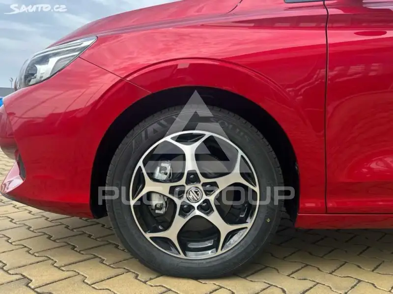 2025 MG MG3