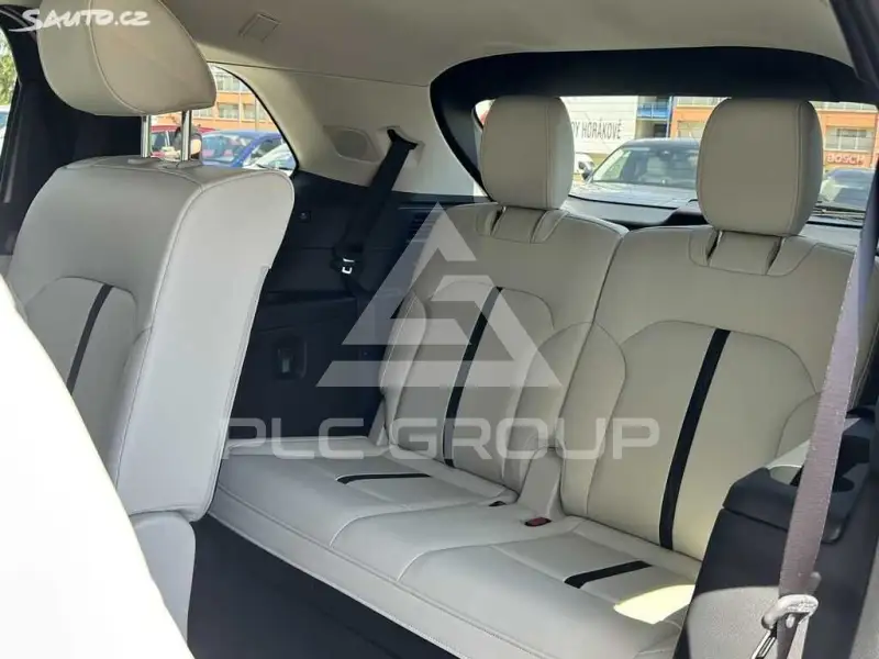 2025 Mazda CX-80
