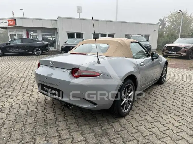 2025 Mazda MX-5