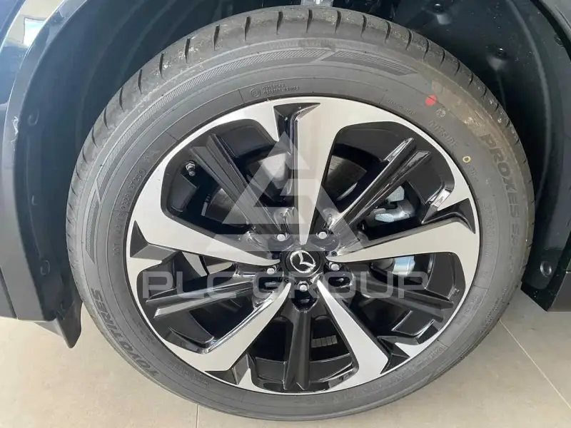 2025 Mazda CX