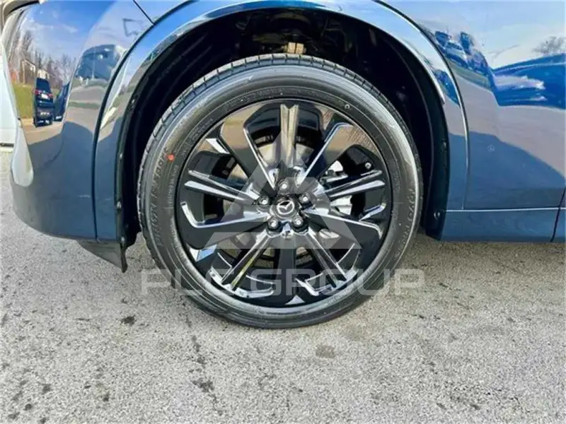 2025 Mazda CX