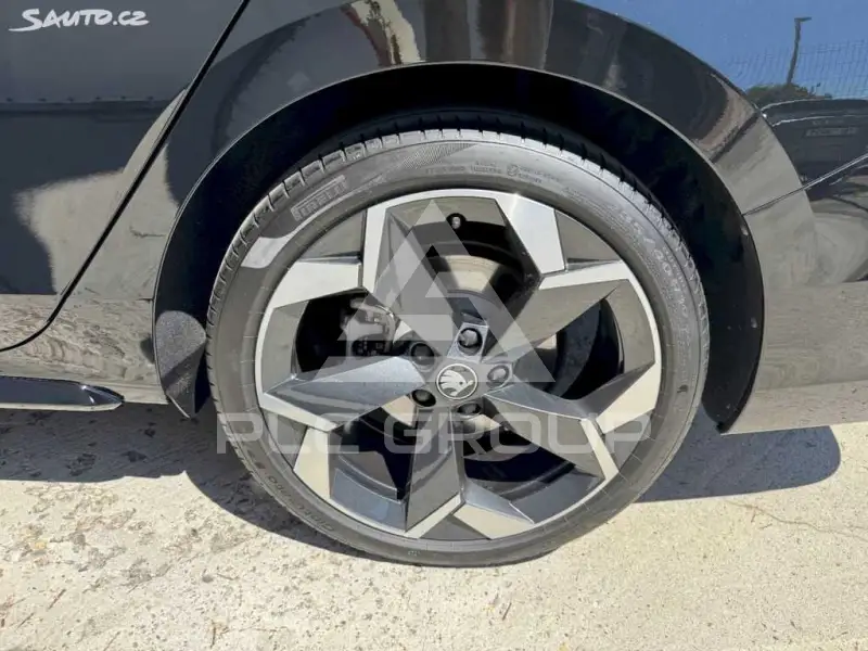 2025 Skoda Superb