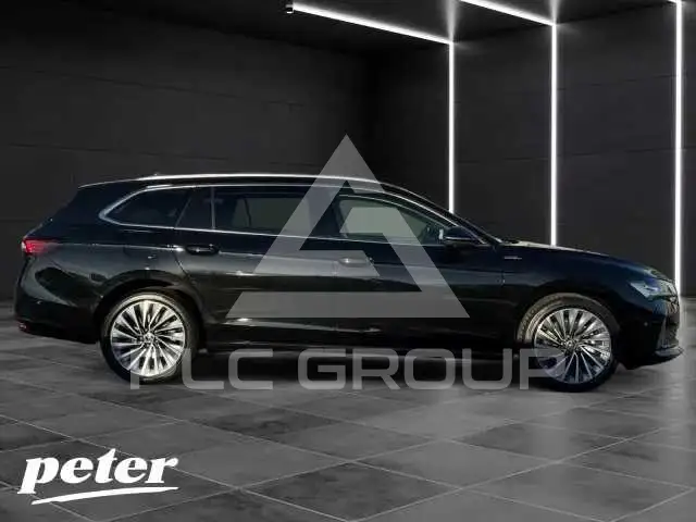 2025 Skoda Superb