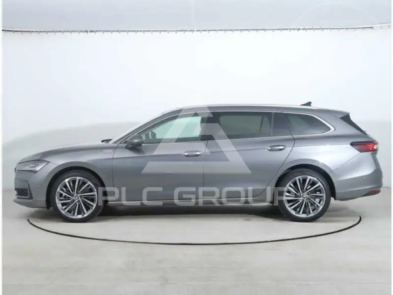 2025 Skoda Superb