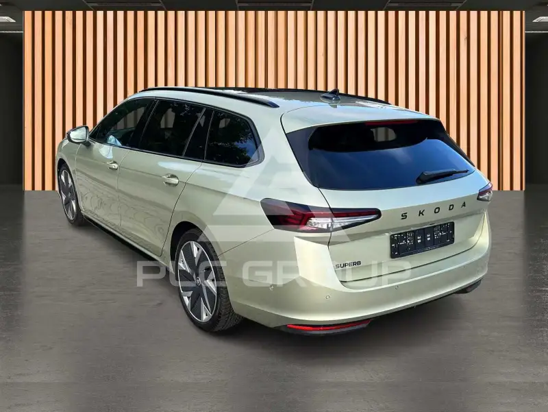 2025 Skoda Superb