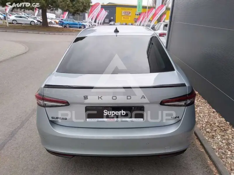 2025 Skoda Superb