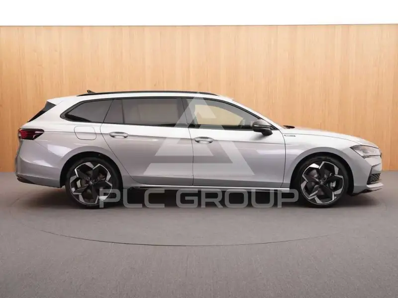 2025 Skoda Superb