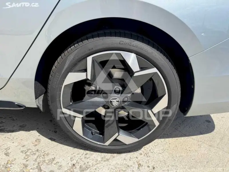2025 Skoda Superb