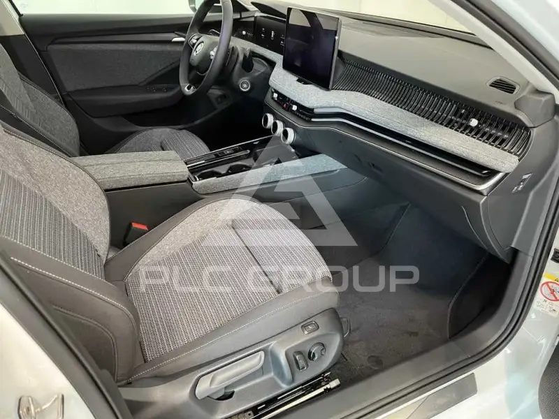 2025 Skoda Superb