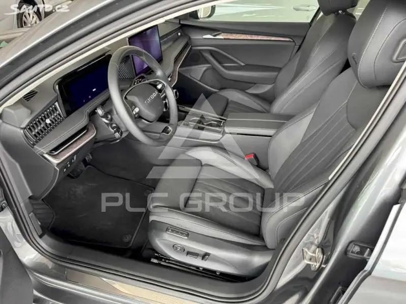 2025 Skoda Superb