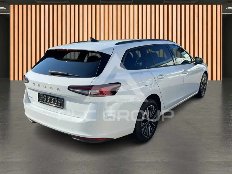 2025 Skoda Superb