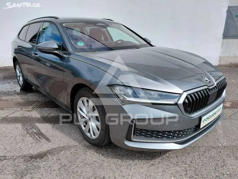 2025 Skoda Superb