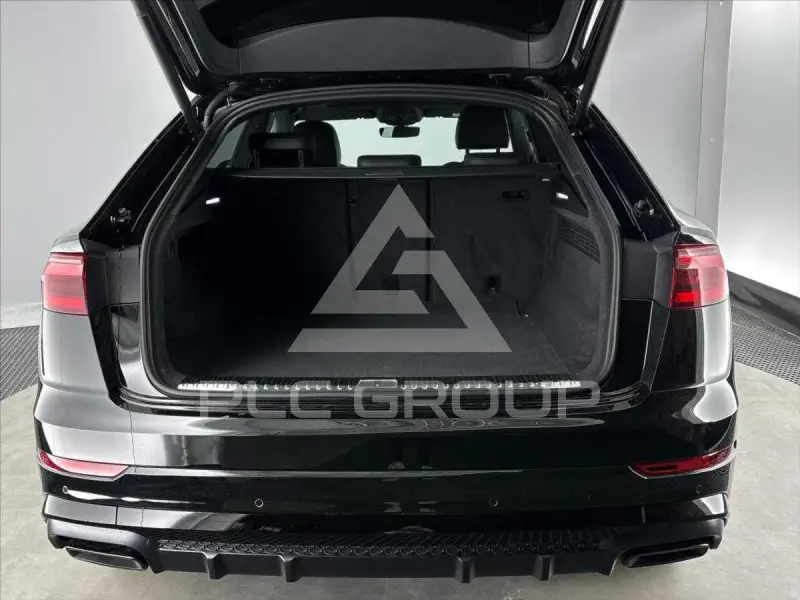 2025 Audi Q8