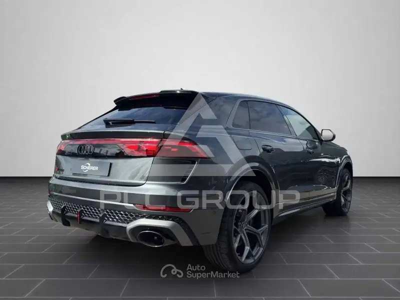 2025 Audi RSQ8