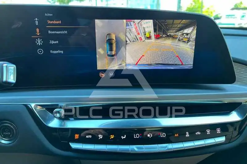 2025 Cadillac LYRIQ