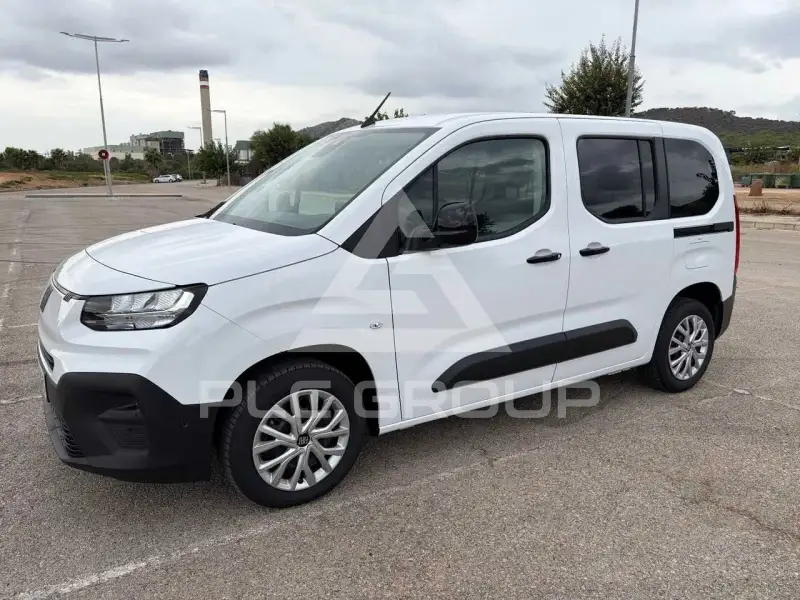 2025 Fiat Doblo