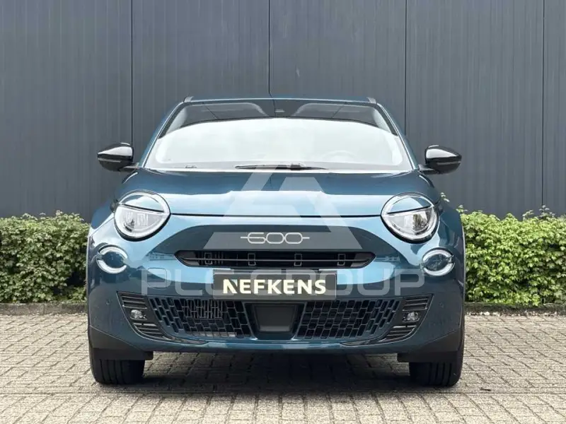 2025 Fiat 600
