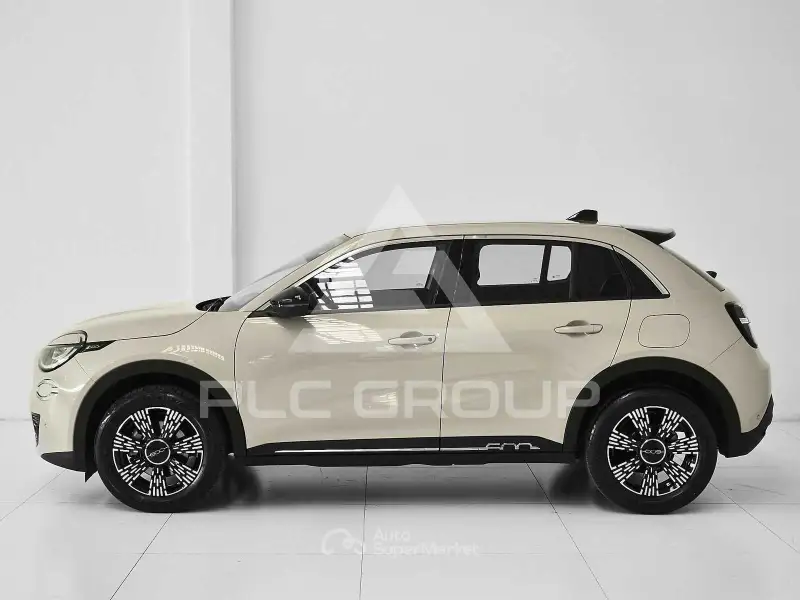2025 Fiat 600