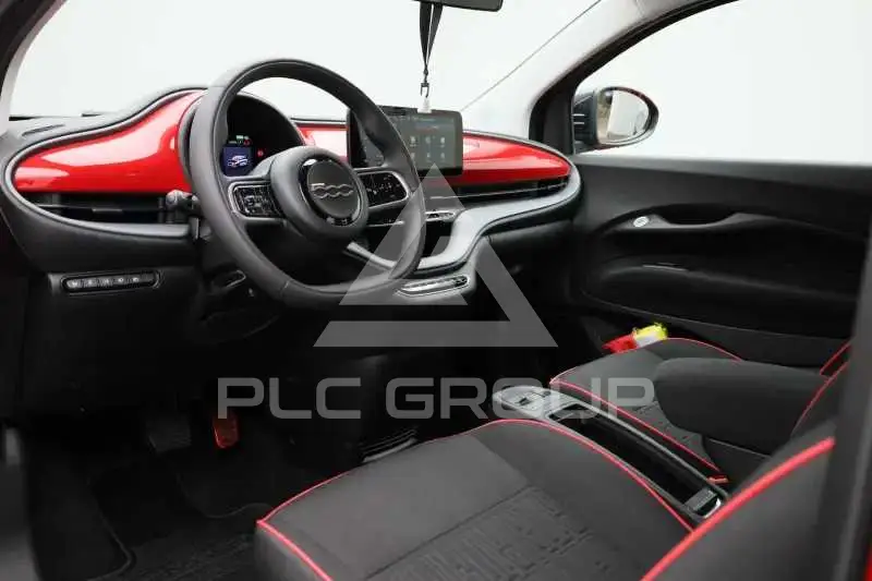 2025 Fiat 500