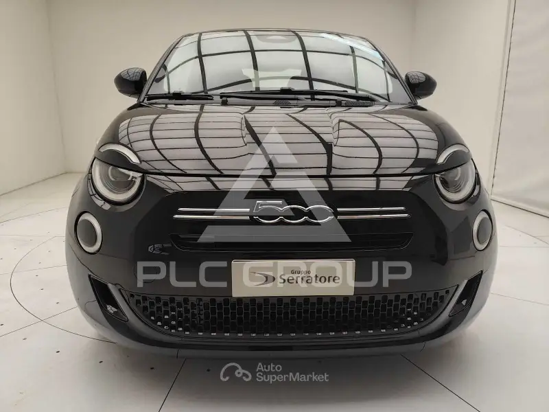 2025 Fiat 500