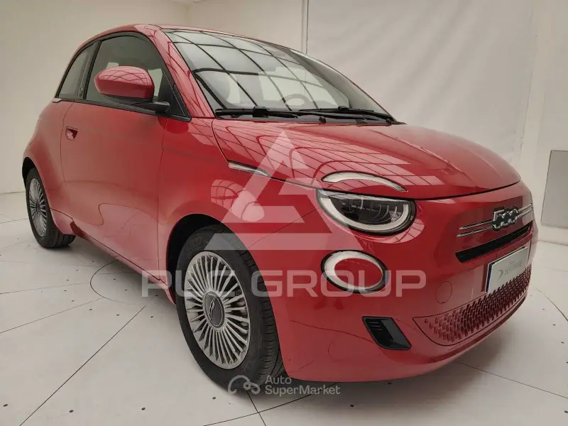 2025 Fiat 500