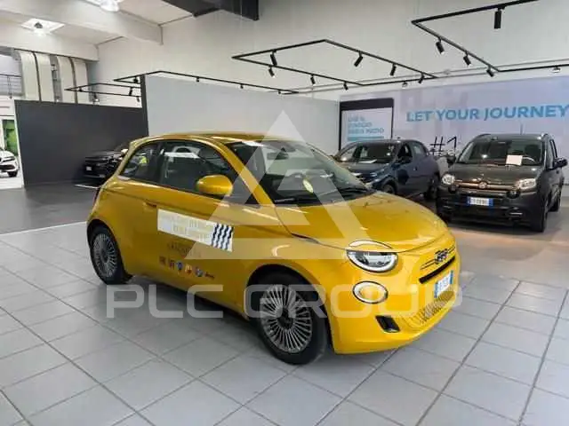2025 Fiat 500