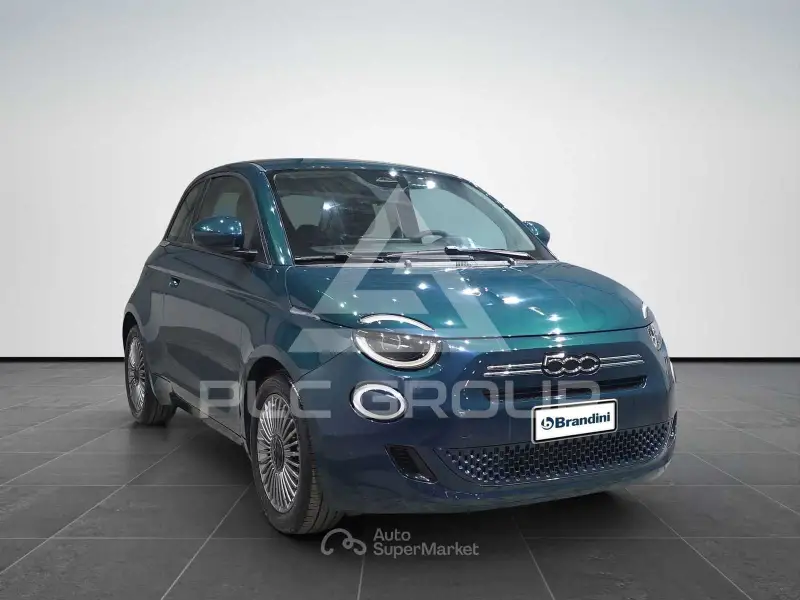 2025 Fiat 500