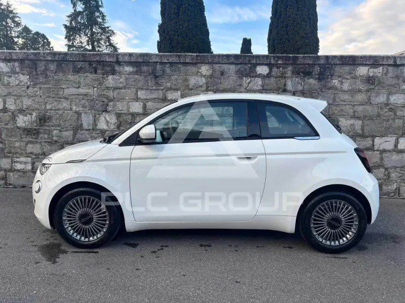 2025 Fiat 500