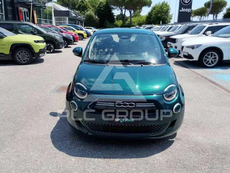 2025 Fiat 500
