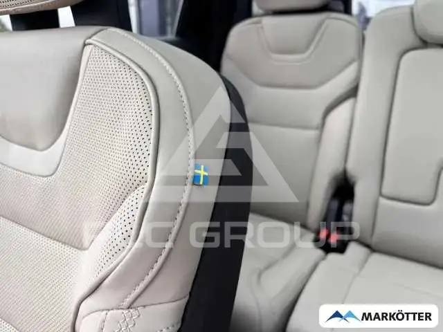 2025 Volvo EX 90