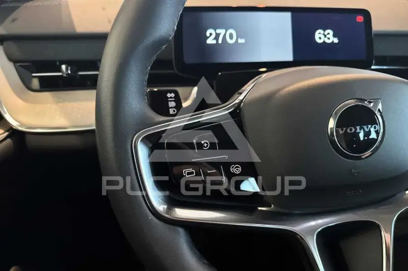 2025 Volvo EX 90