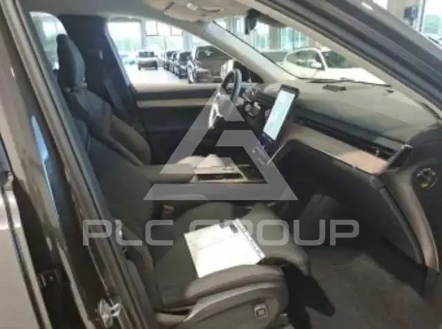 2025 Volvo EX 90
