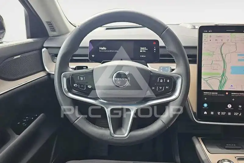 2025 Volvo EX 90