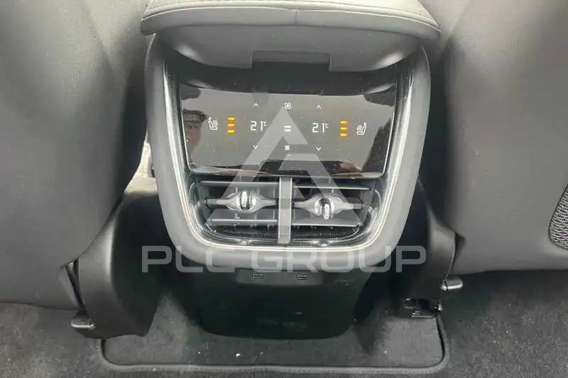 2025 Volvo EX 90