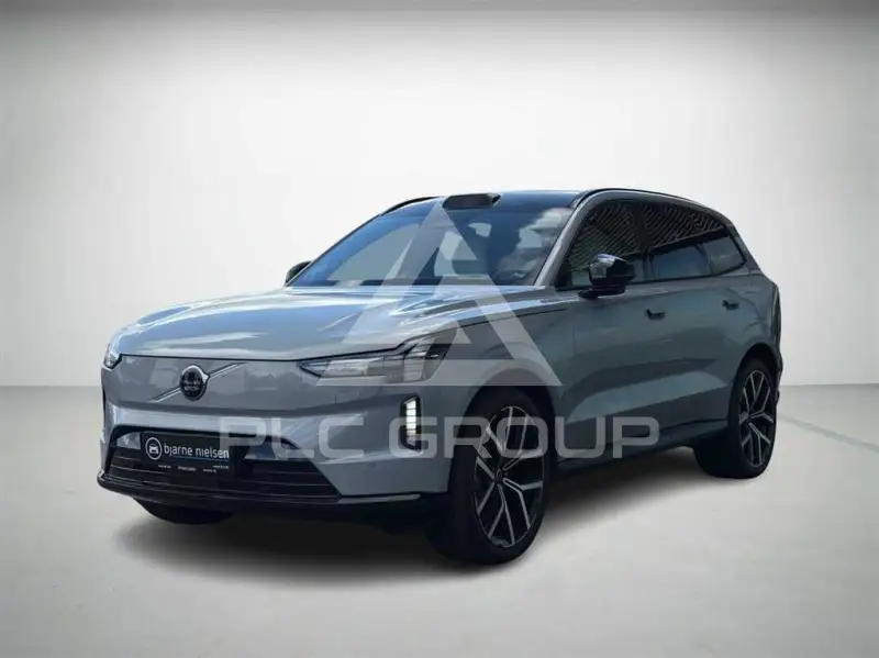 2025 Volvo EX 90