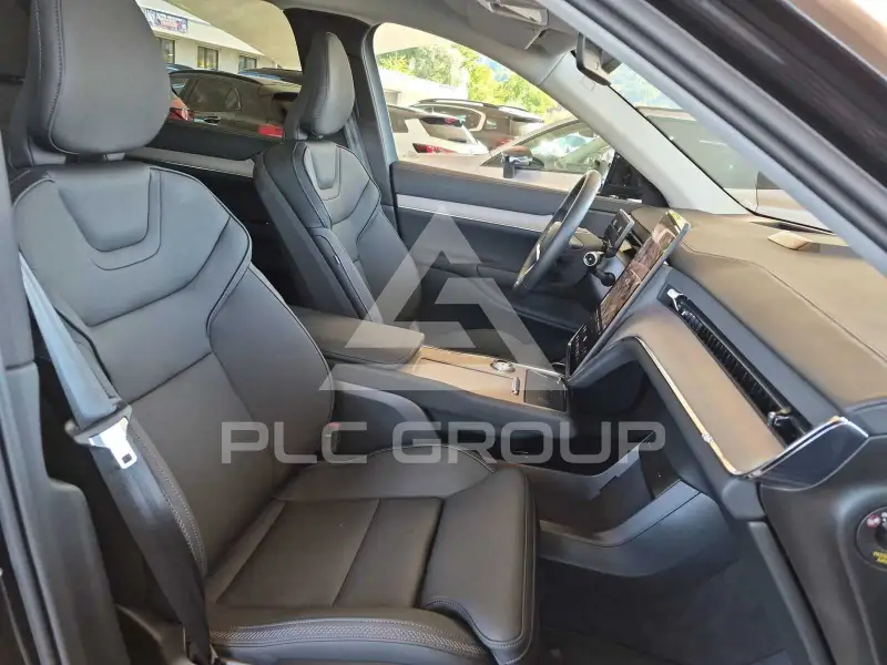 2025 Volvo EX 90