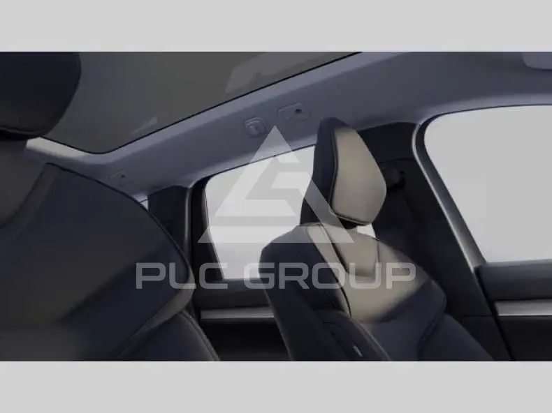 2025 Volvo EX 90
