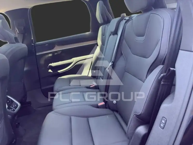 2025 Volvo EX 90