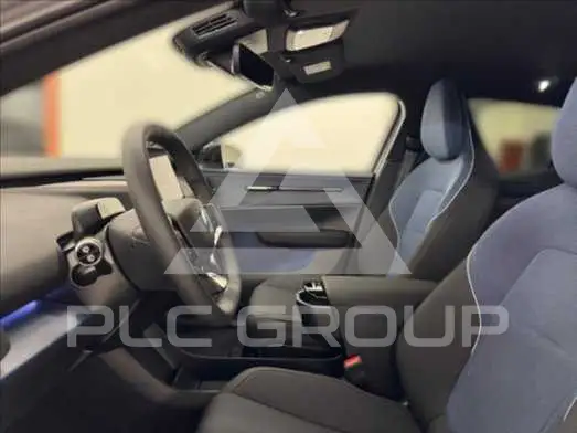 2025 Volvo EX 30