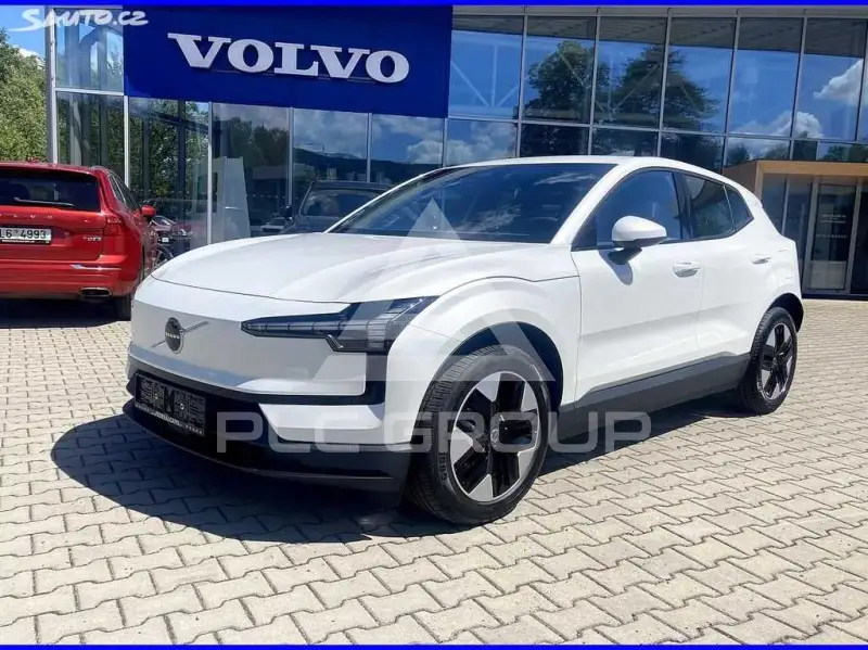 2025 Volvo EX 30