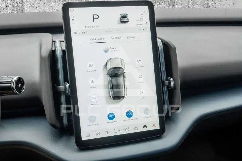 2025 Volvo EX 30