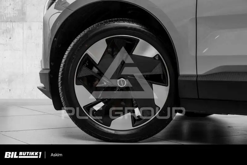 2025 Volvo EX 30