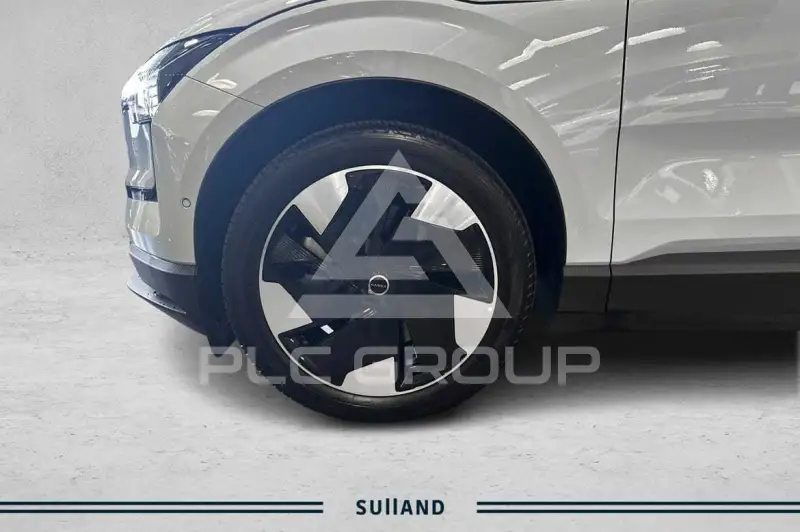 2025 Volvo EX 30