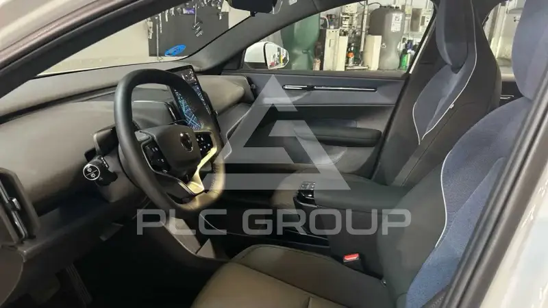 2025 Volvo EX 30