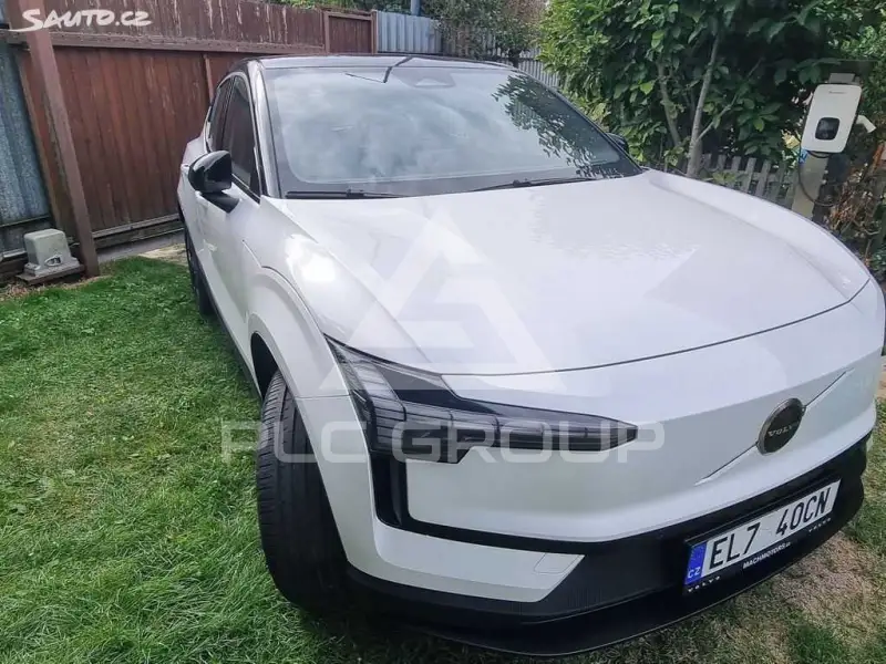2025 Volvo EX 30
